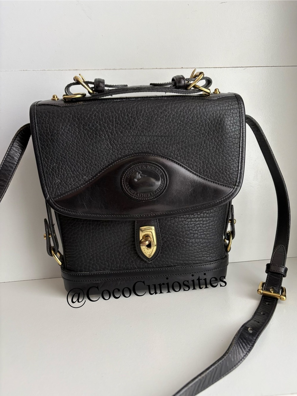 Dooney & Bourke awl Black Leather P702 Vintage Carrier Top Handle Crossbody Bag